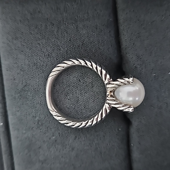 David Yurman Cable Collectibles Pearl Ring - Picture 6 of 7
